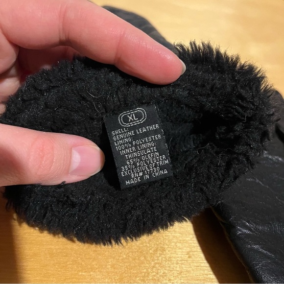 Black Leather Thinsulate Gloves Women’s Size XL Winter Fashion - Picture 7 of 7